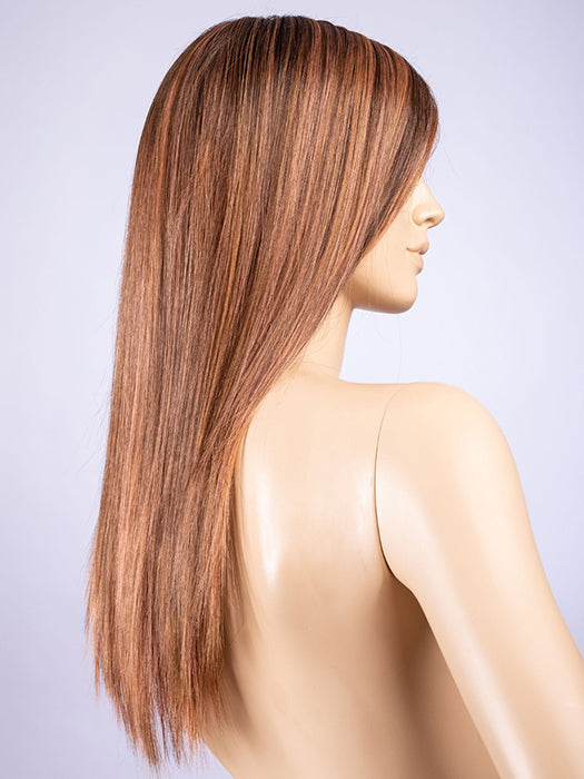 ROSEWOOD ROOTED | Medium Dark Brown Roots that Melt into a Mixture of Saddle Brown and Terra-Cotta Tones