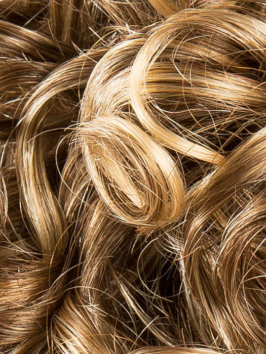 BERNSTEIN ROOTED 12.26.19 | Light Brown base with subtle Light Honey Blonde and Light Butterscotch Blonde highlights and Dark Roots