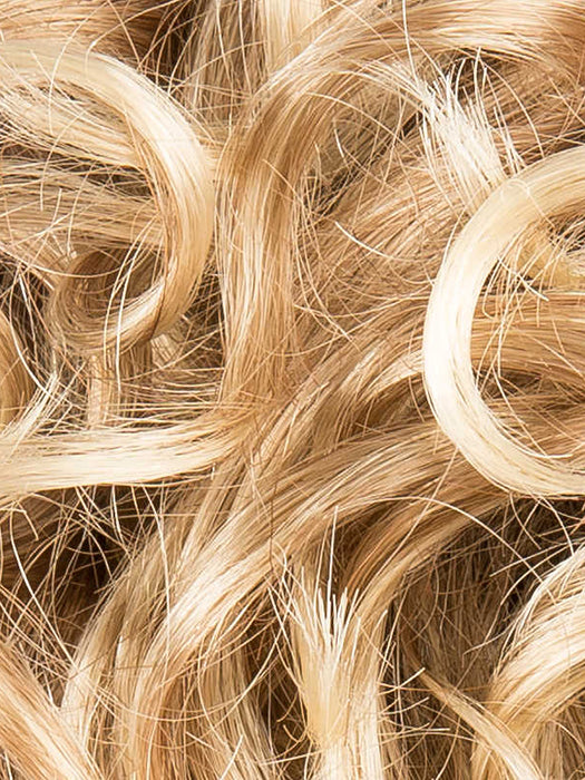 LIGHT HONEY ROOTED 22.26.14 | Medium Honey Blonde, Platinum Blonde, and Light Golden Blonde Blend with Dark Roots
