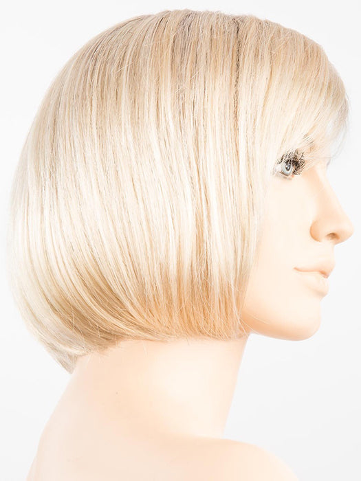 LIGHT CHAMPAGNE ROOTED 23.25.24 | Pearl Platinum and Light Golden Blonde Blend with Medium Brown Roots